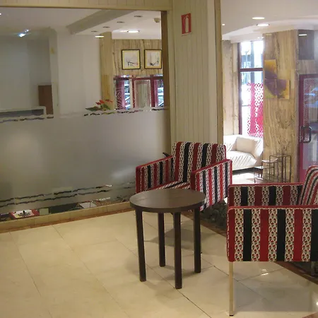 Acebos Azabache Szálloda Gijón