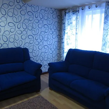 Acebos Azabache גיחון