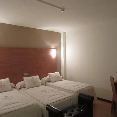 Acebos Azabache 3* Gijón