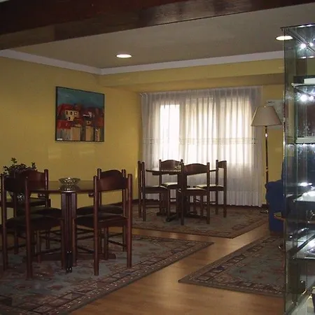 Acebos Azabache Hotel