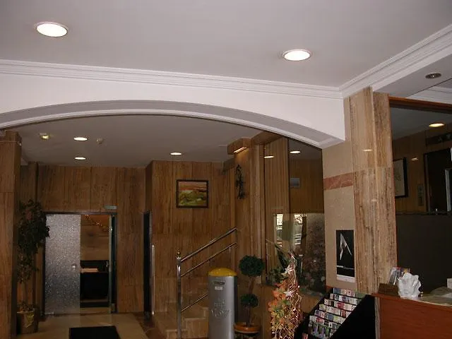 Acebos Azabache Hotel